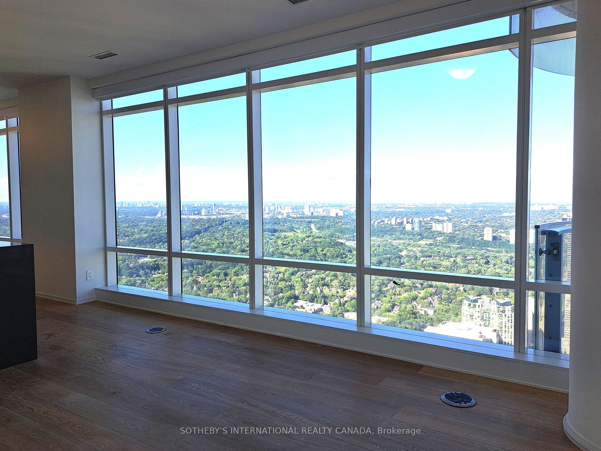 Photo 15 of Unit 6404, 1 Bloor Street E, Toronto, Church-Yonge Corridor — HOMEH