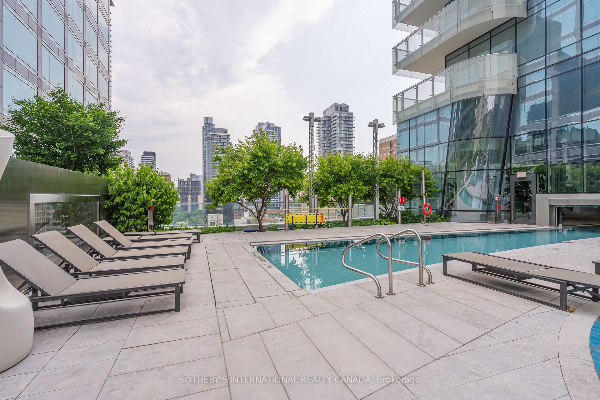 Photo 42 of Unit 6404, 1 Bloor Street E, Toronto, Church-Yonge Corridor — HOMEH
