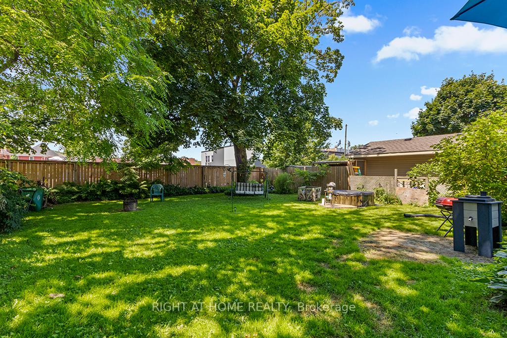 Photo 22 of Unit 1, 774 4th Avenue E, Owen Sound — HOMEH