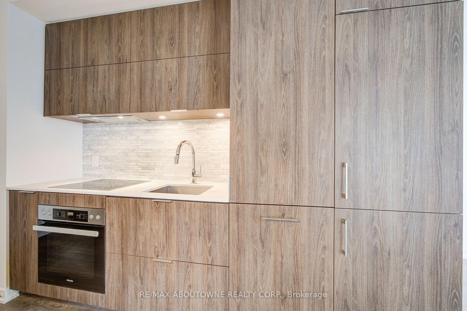 Photo 14 of Unit 3102, 20 Richardson Street, Toronto, Waterfront Communities — HOMEH