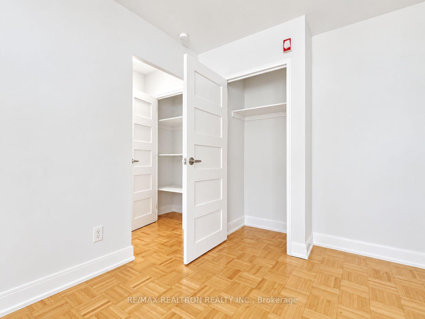 Photo 9 of Unit 206, 490 Eglinton Avenue E, Toronto, Mount Pleasant East — HOMEH