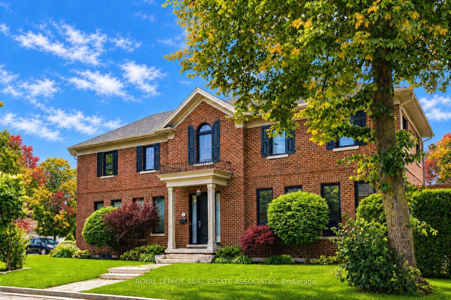 Photo 1 of 32 Jopling Avenue N, Etobicoke, Islington-City Centre West — HOMEH