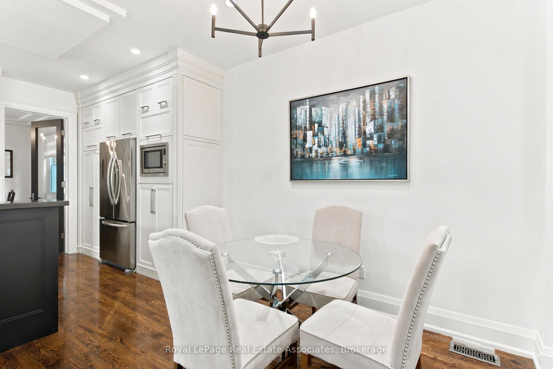 Photo 20 of 32 Jopling Avenue N, Etobicoke, Islington-City Centre West — HOMEH