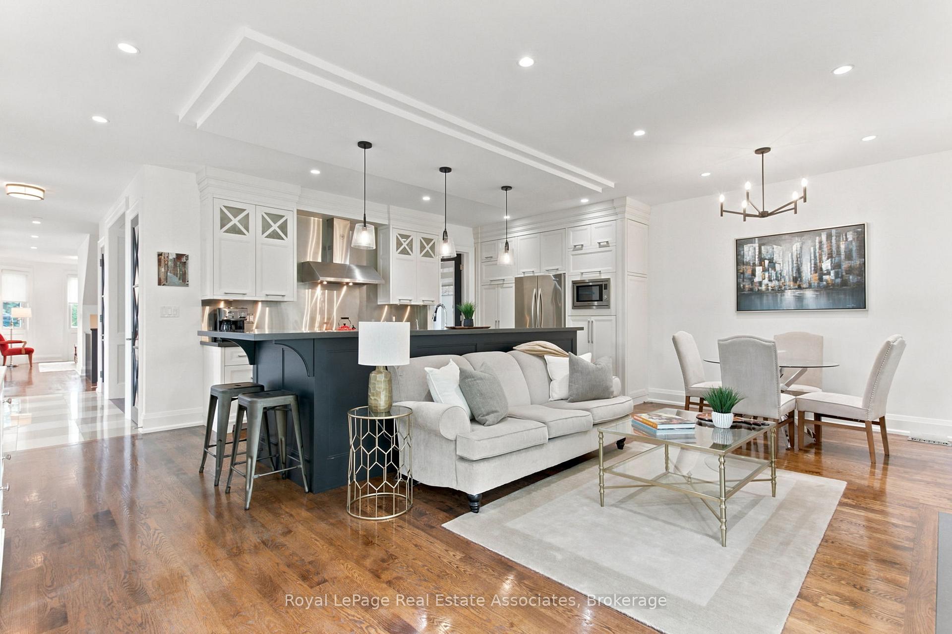 Photo 22 of 32 Jopling Avenue N, Etobicoke, Islington-City Centre West — HOMEH