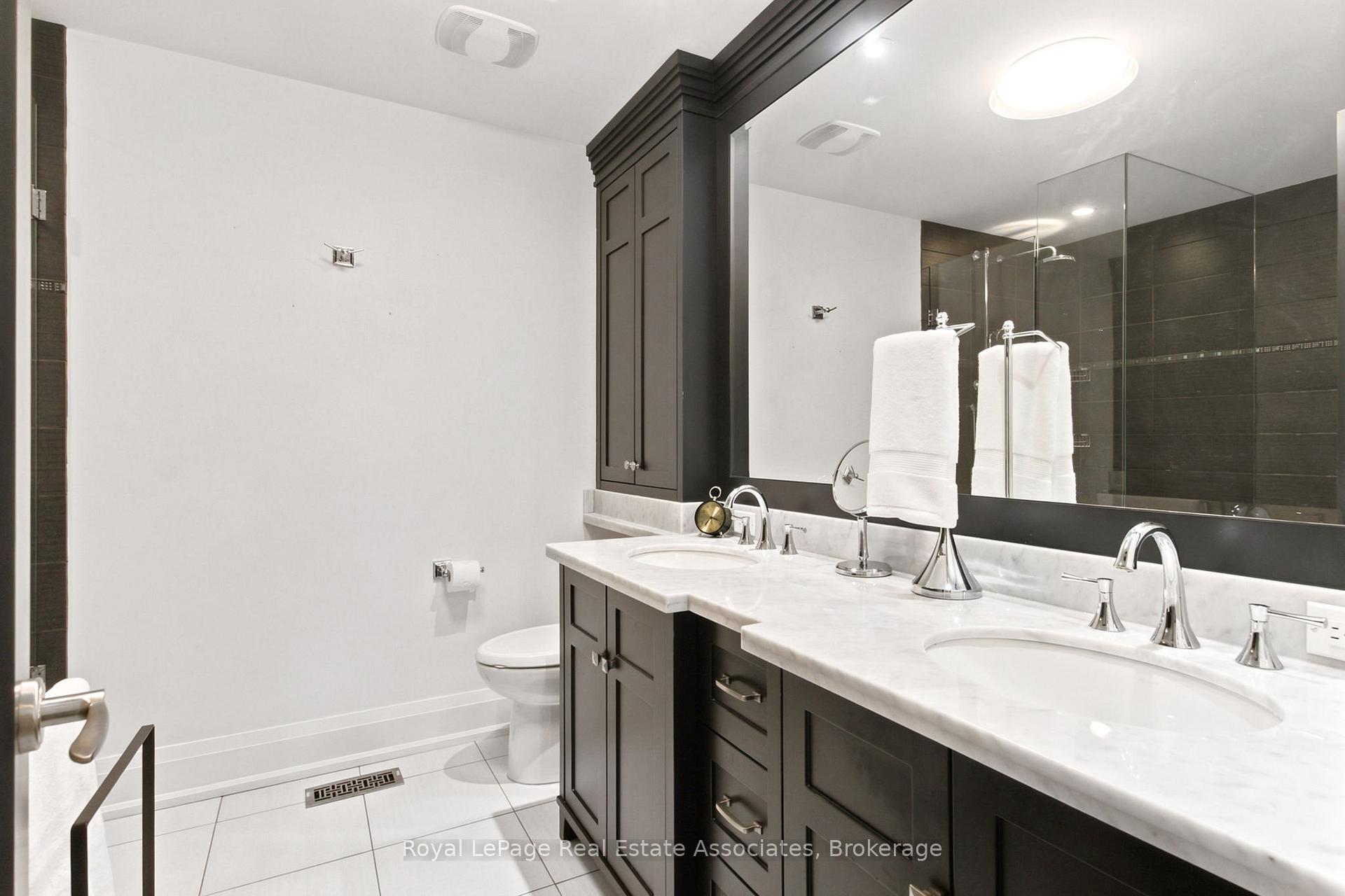 Photo 31 of 32 Jopling Avenue N, Etobicoke, Islington-City Centre West — HOMEH
