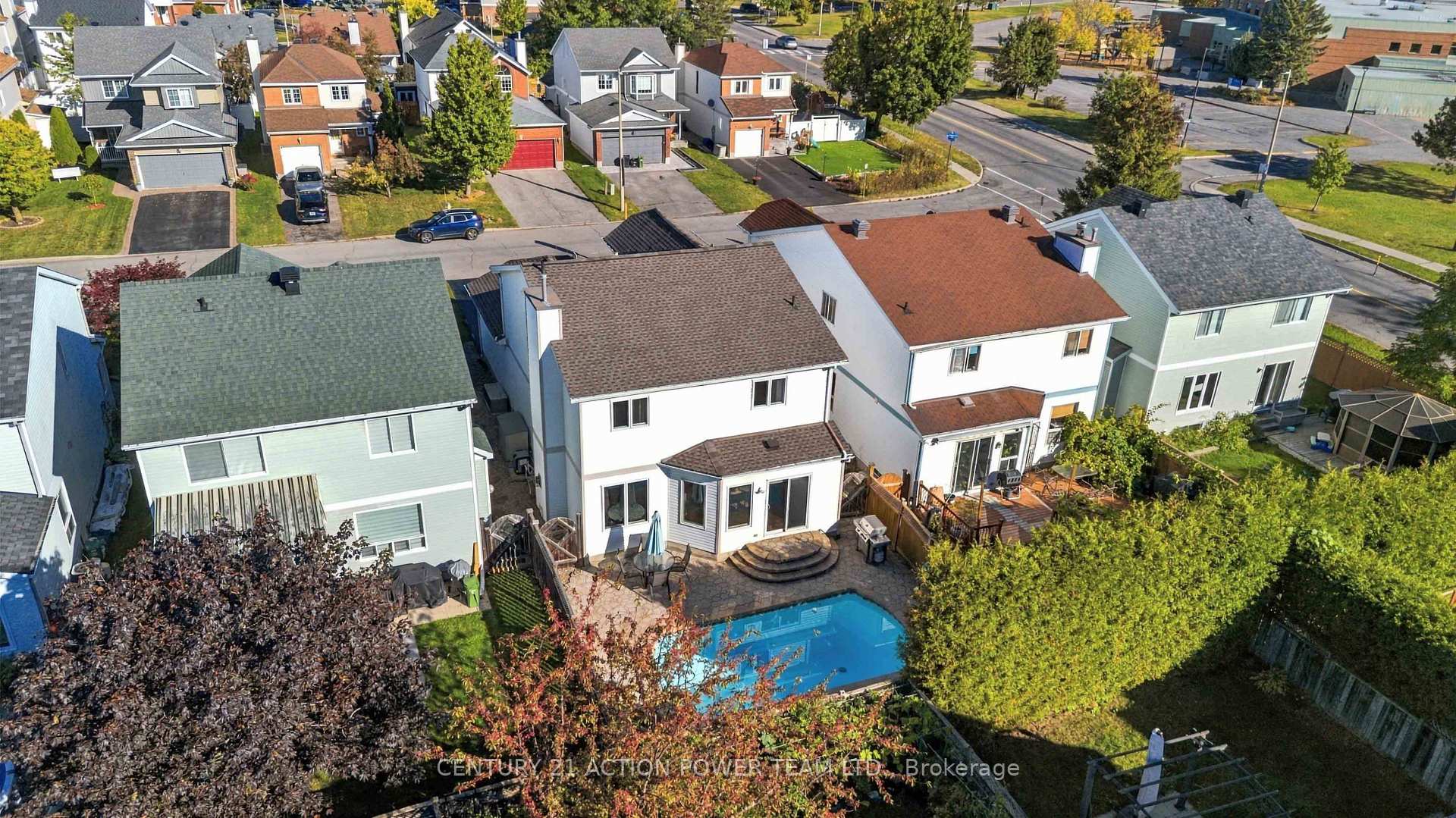 Photo 52 of 1032 Sheenboro Crescent, Ottawa, Fallingbrook/Pineridge — HOMEH