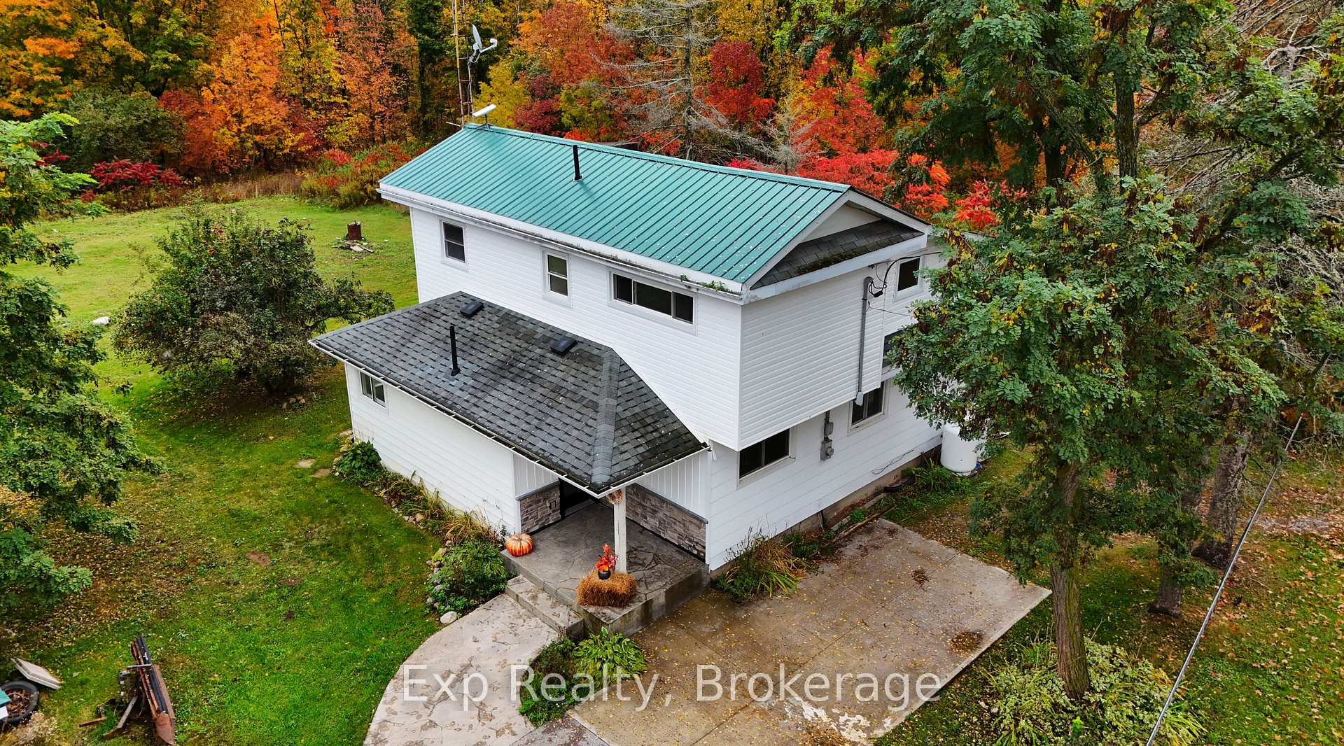 Photo of 2988 County 44 Road