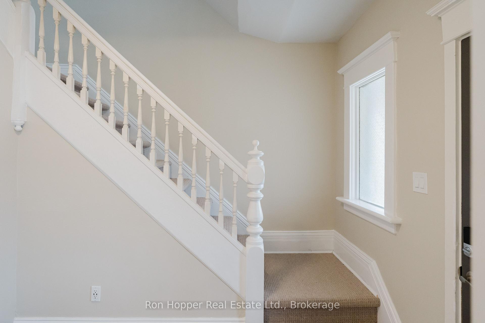 Photo 5 of 539 4th Avenue E, Owen Sound — HOMEH