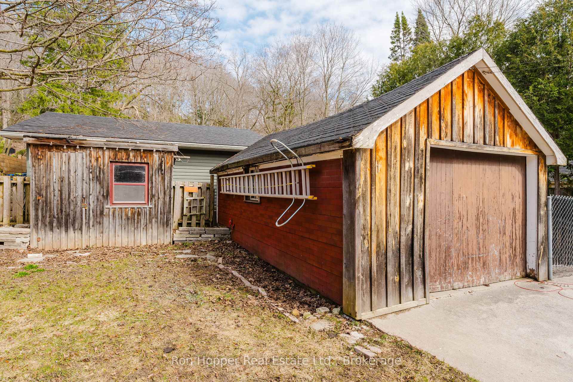 Photo 36 of 539 4th Avenue E, Owen Sound — HOMEH