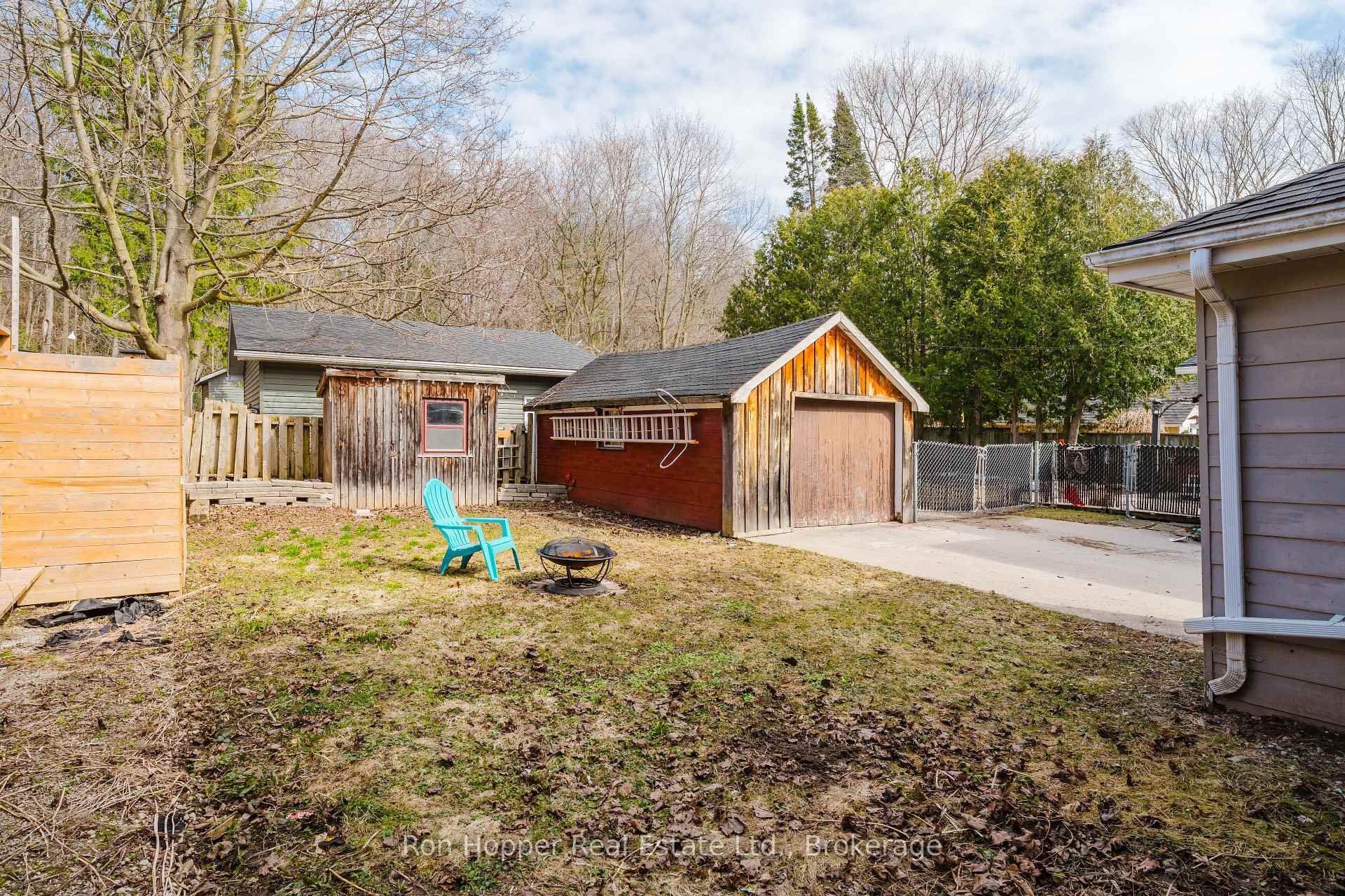 Photo 37 of 539 4th Avenue E, Owen Sound — HOMEH