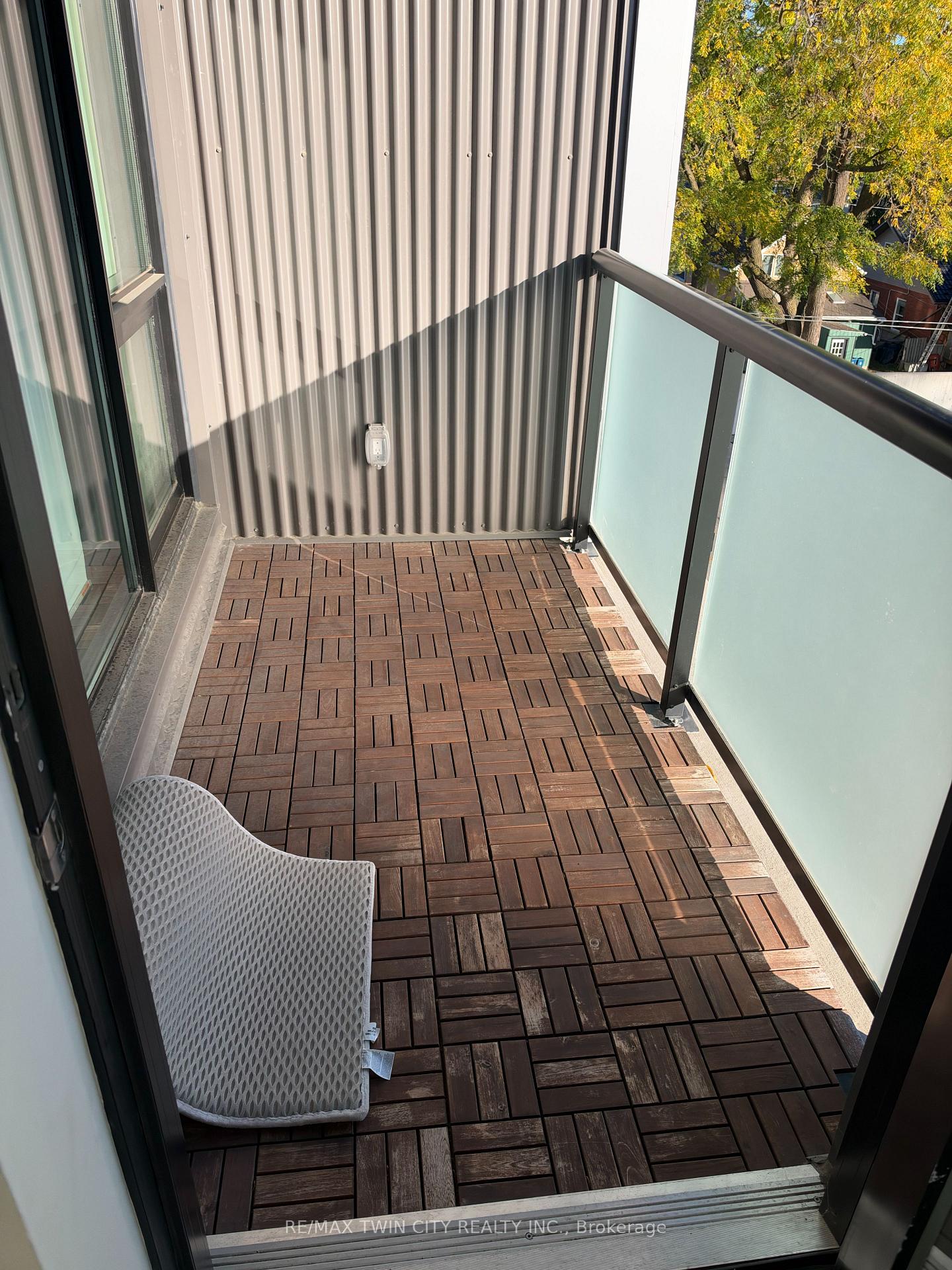 Photo 9 of Unit 214, 690 King Street W, Kitchener, KW Hospital — HOMEH