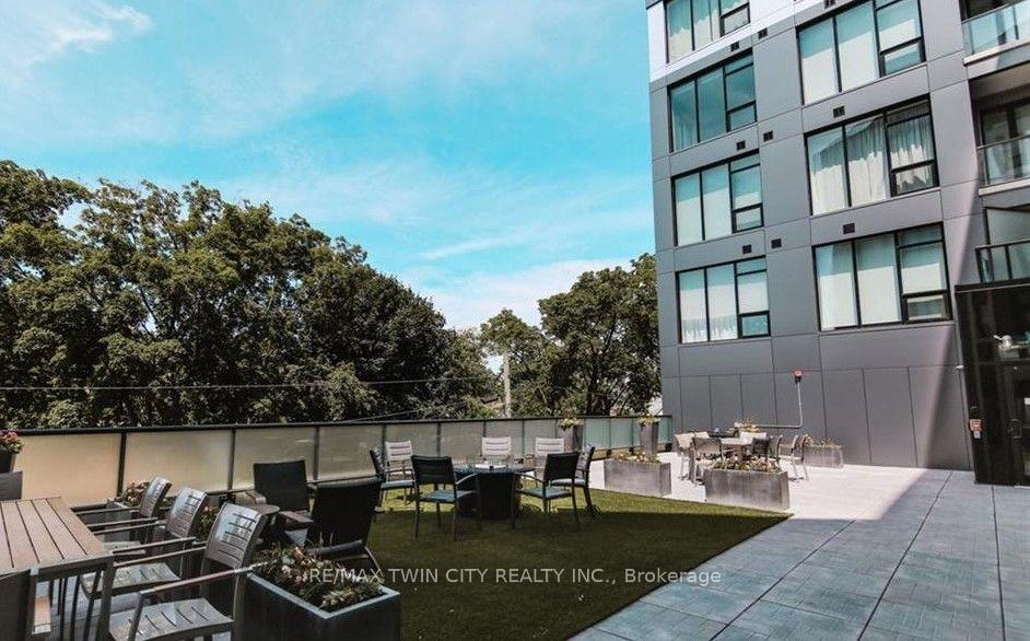 Photo 12 of Unit 214, 690 King Street W, Kitchener, KW Hospital — HOMEH