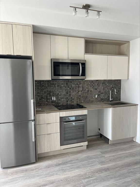 Photo 2 of Unit 1018 SE, 60 Princess Street SE, Toronto, Waterfront Communities — HOMEH