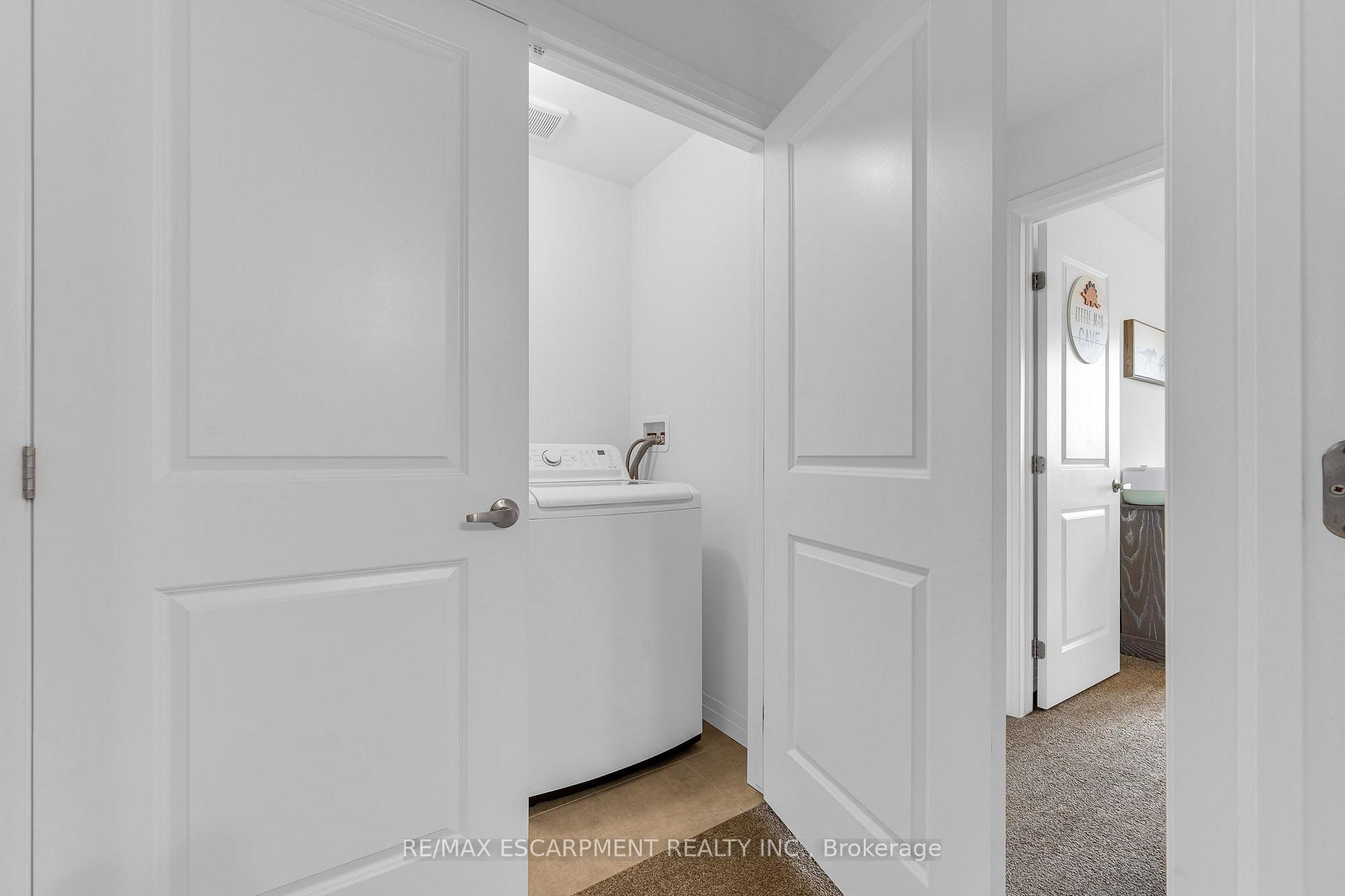 Photo 7 of 4879 Connor Drive, Lincoln, Beamsville — HOMEH