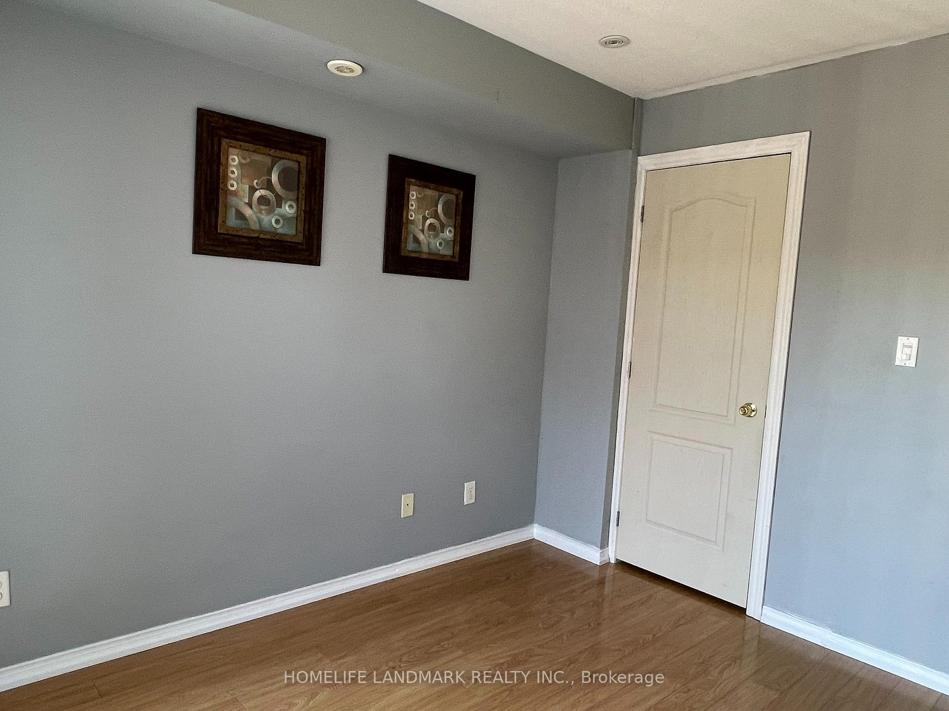 Photo 10 of Unit 10, 3375 Thomas Street, Mississauga, Churchill Meadows — HOMEH