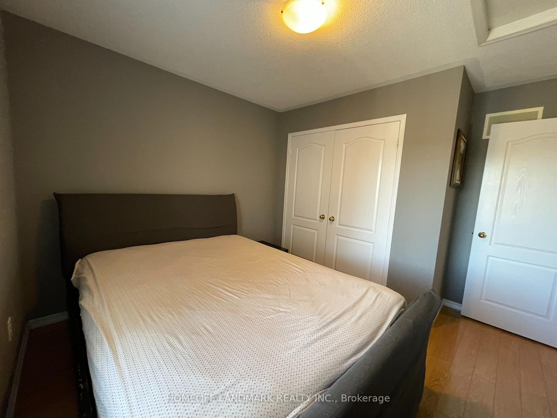 Photo 18 of Unit 10, 3375 Thomas Street, Mississauga, Churchill Meadows — HOMEH