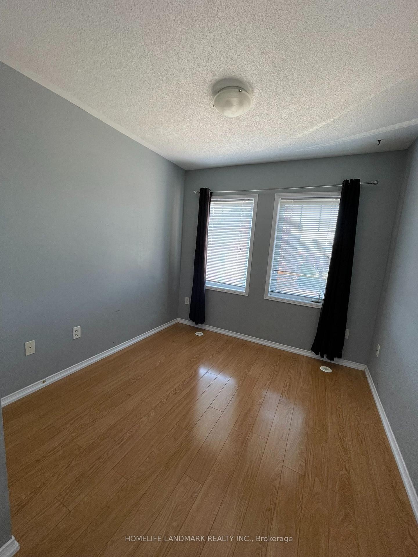 Photo 19 of Unit 10, 3375 Thomas Street, Mississauga, Churchill Meadows — HOMEH