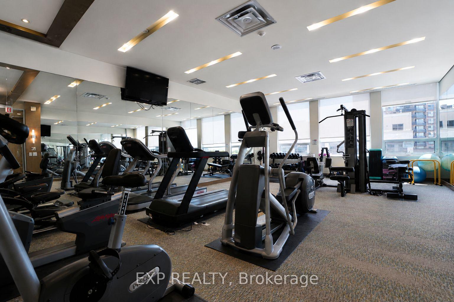 Photo 14 of Unit 404, 500 St Clair Avenue W, Toronto, Forest Hill South — HOMEH