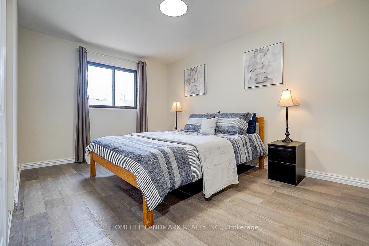 Photo 14 of 49 Grenbeck Drive, Scarborough, Milliken — HOMEH