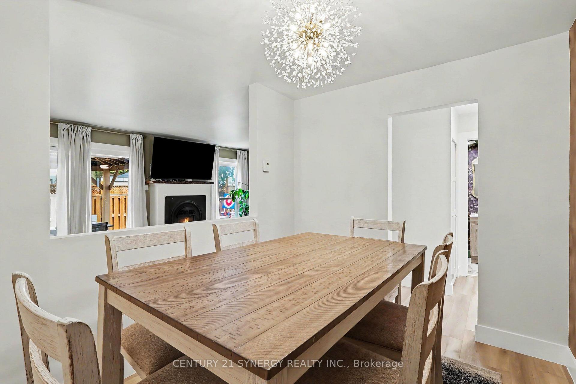 Photo 10 of 71 Compata Way, Ottawa, Blackburn Hamlet (South) — HOMEH
