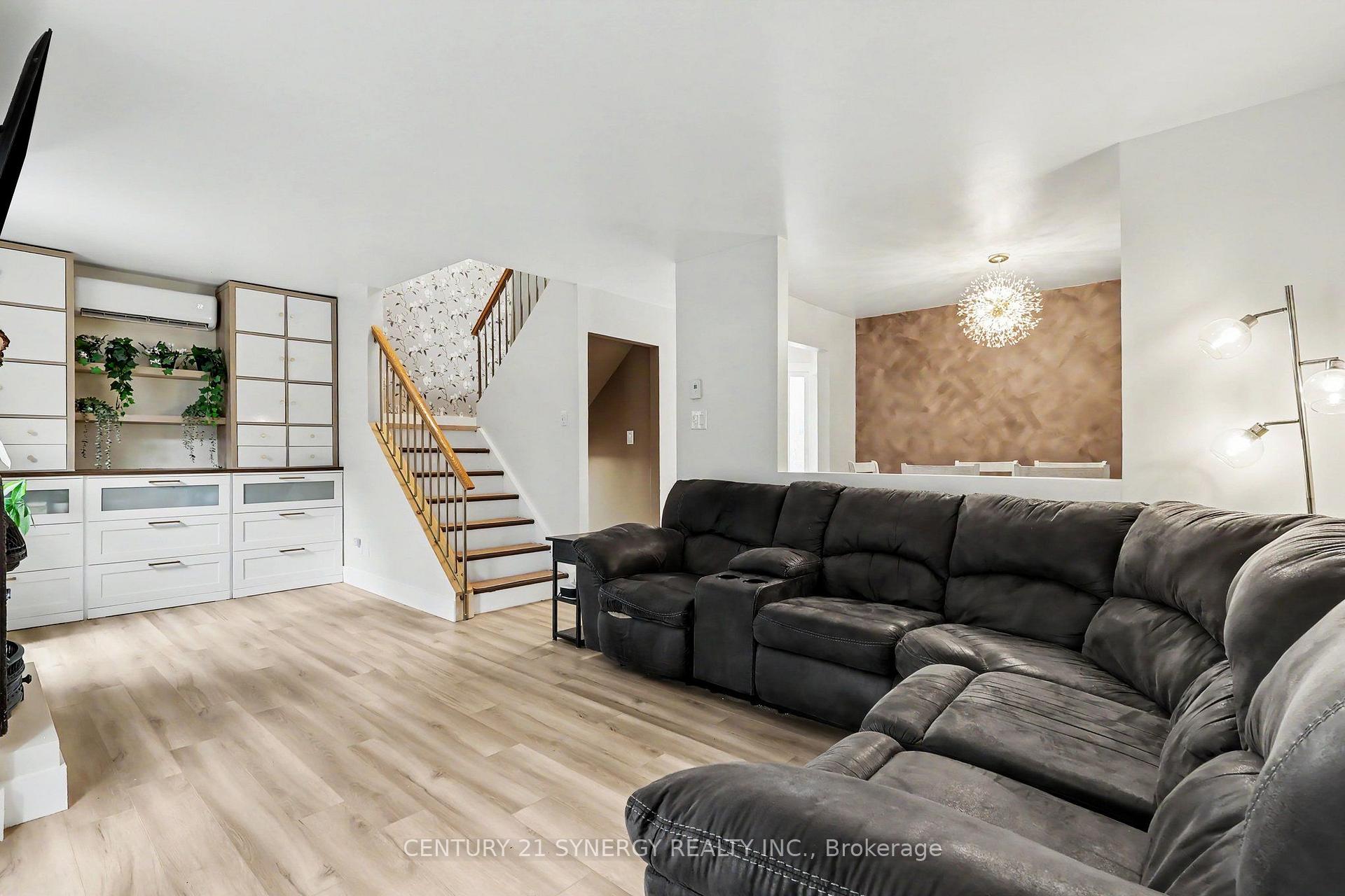 Photo 11 of 71 Compata Way, Ottawa, Blackburn Hamlet (South) — HOMEH