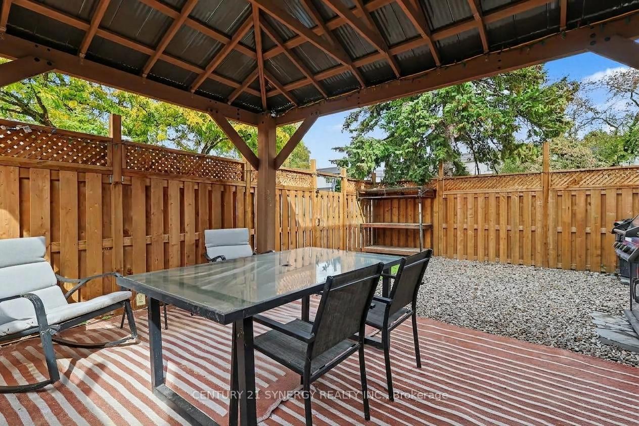 Photo 28 of 71 Compata Way, Ottawa, Blackburn Hamlet (South) — HOMEH