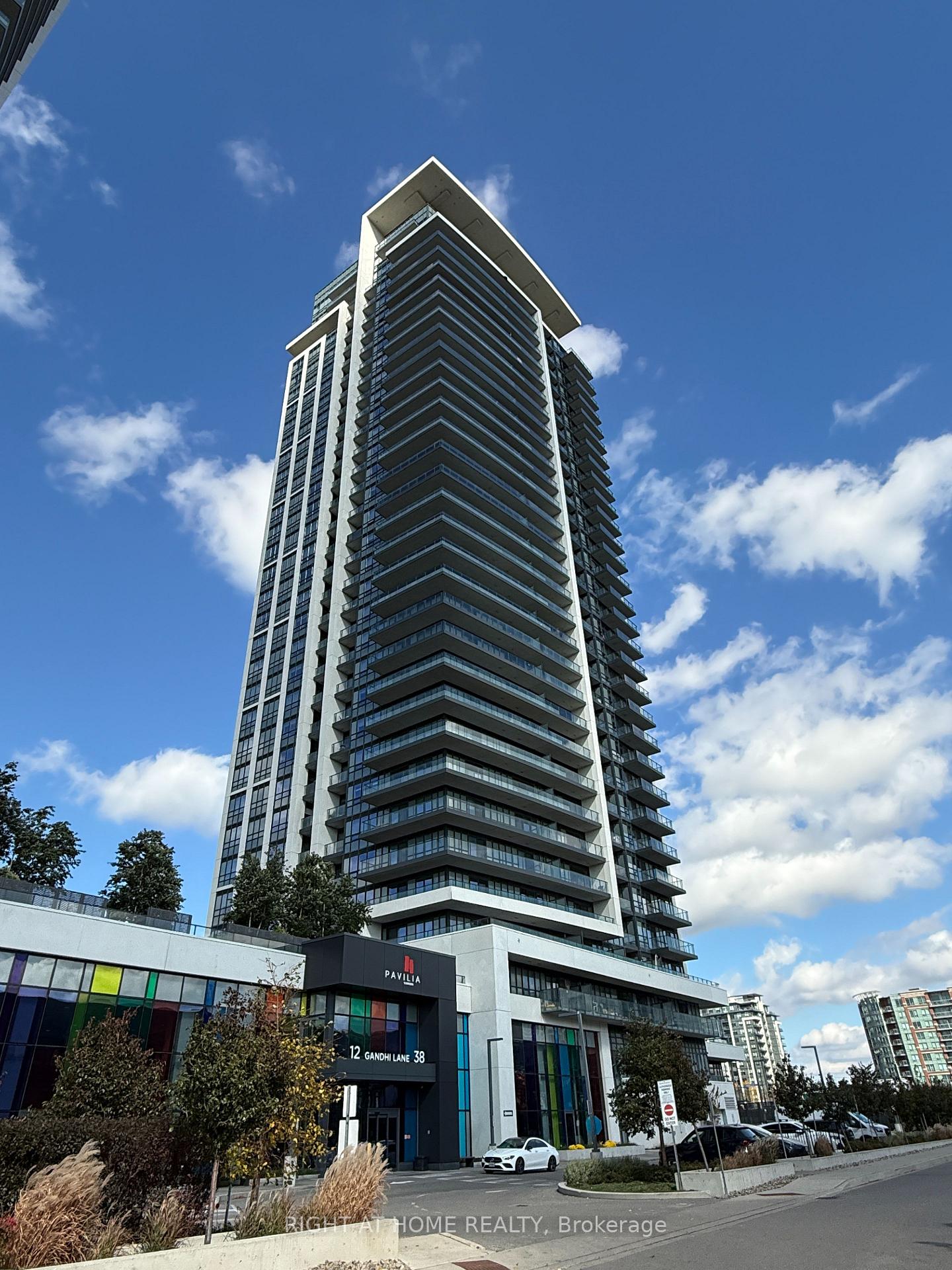 Photo 2 of Unit 1812, 38 Gandhi Lane, Markham, Commerce Valley — HOMEH