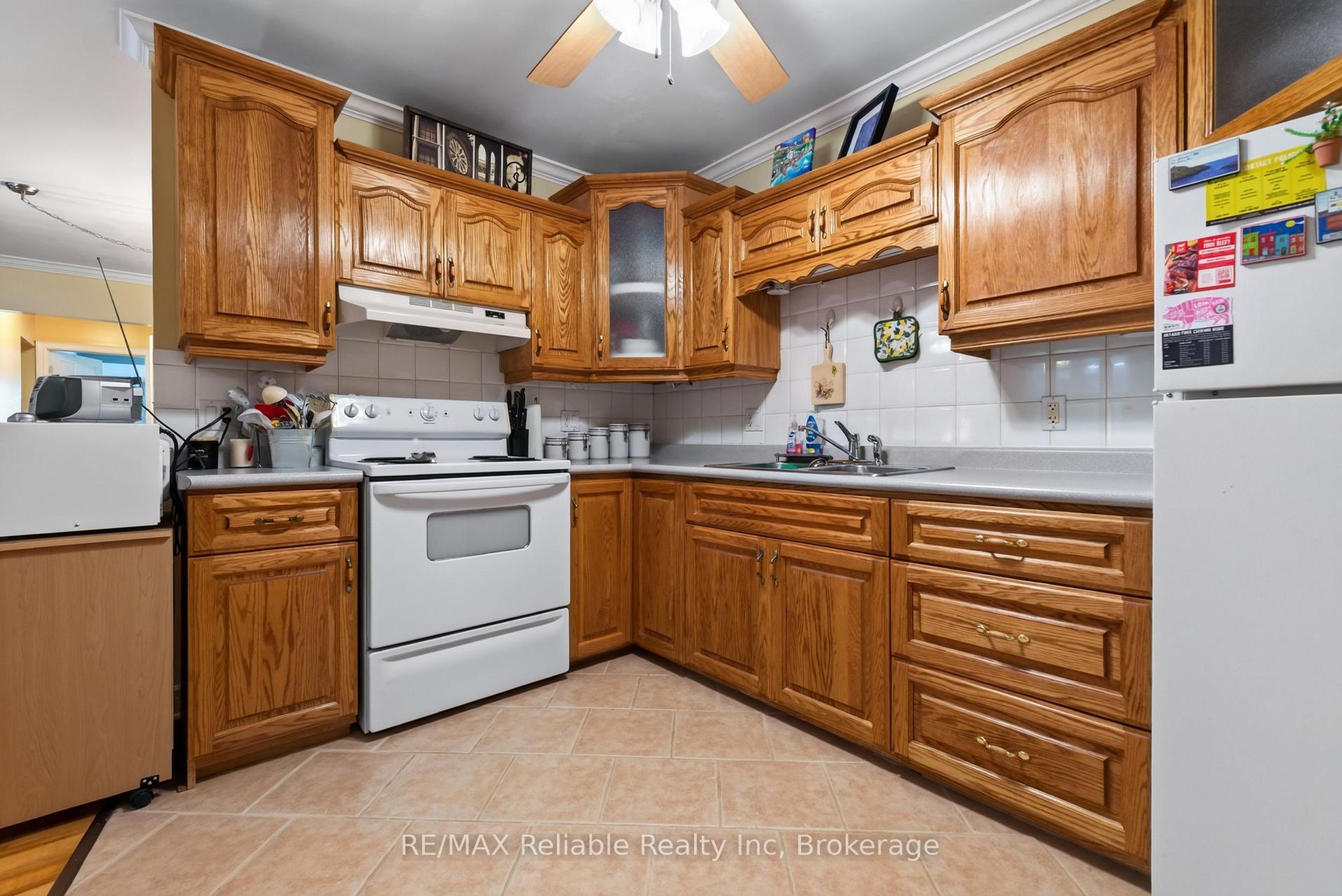Photo 7 of 154&156 Princess Street E, Central Huron, Clinton — HOMEH