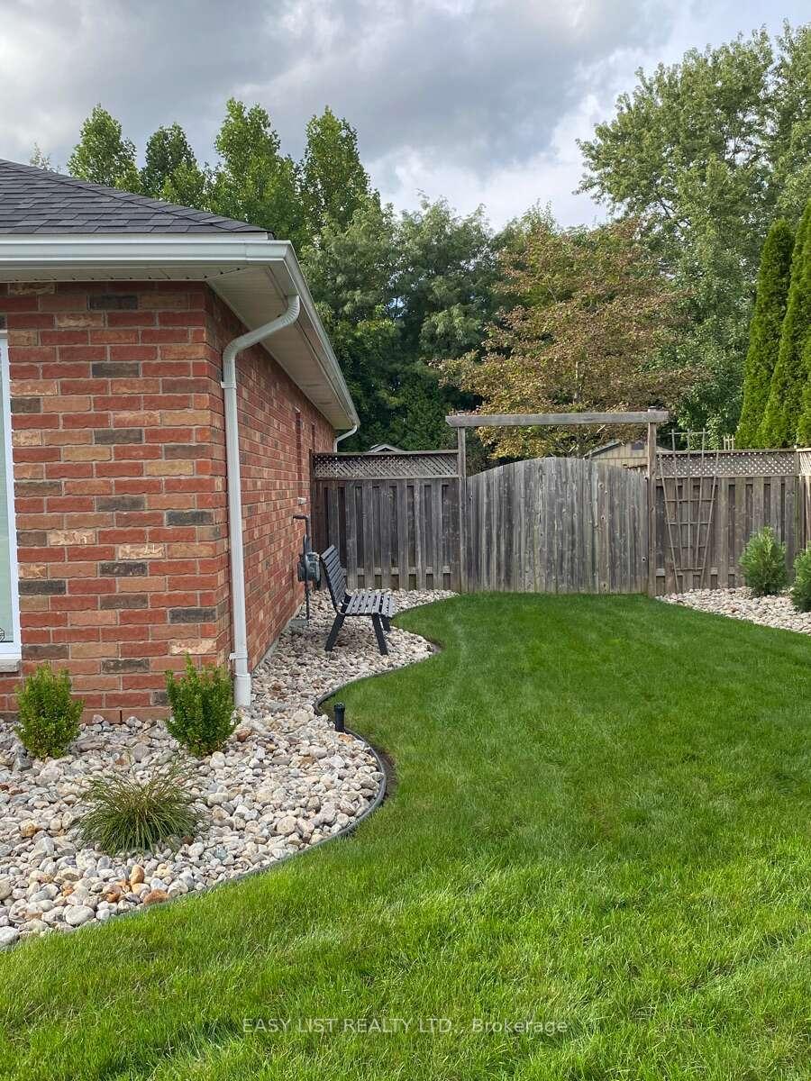 Photo 5 of 9053 Indian Creek Road E, Chatham-Kent, Chatham — HOMEH