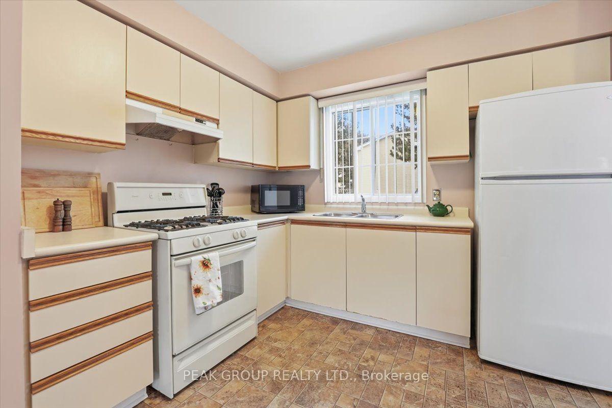 Photo 9 of Unit 20, 8136 Coventry Road, Niagara Falls, West Wood — HOMEH