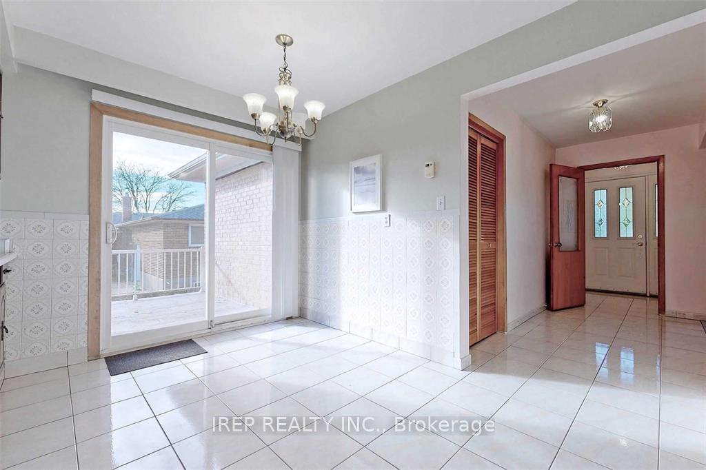 Photo 12 of Unit Main, 94 Iangrove Terrace, Scarborough, L'Amoreaux — HOMEH
