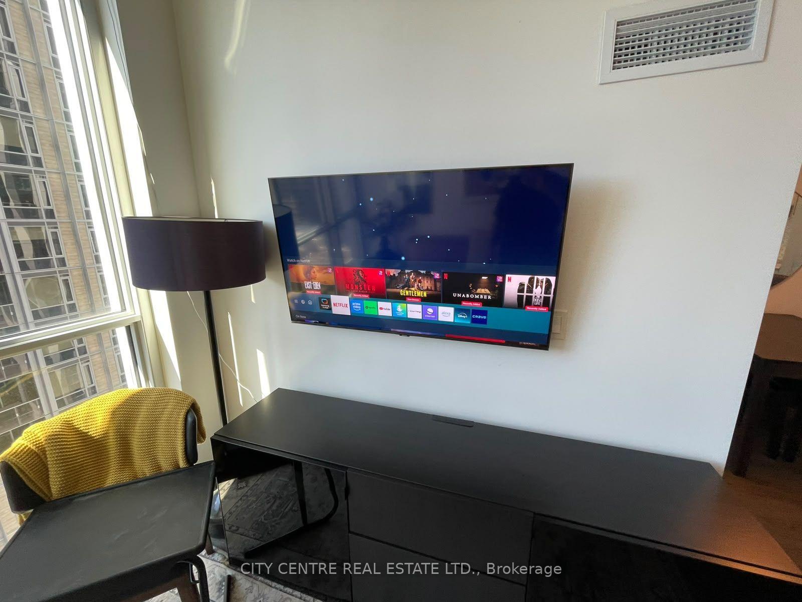 Photo 8 of Unit 1602, 1 Yorkville Avenue, Toronto, The Annex — HOMEH