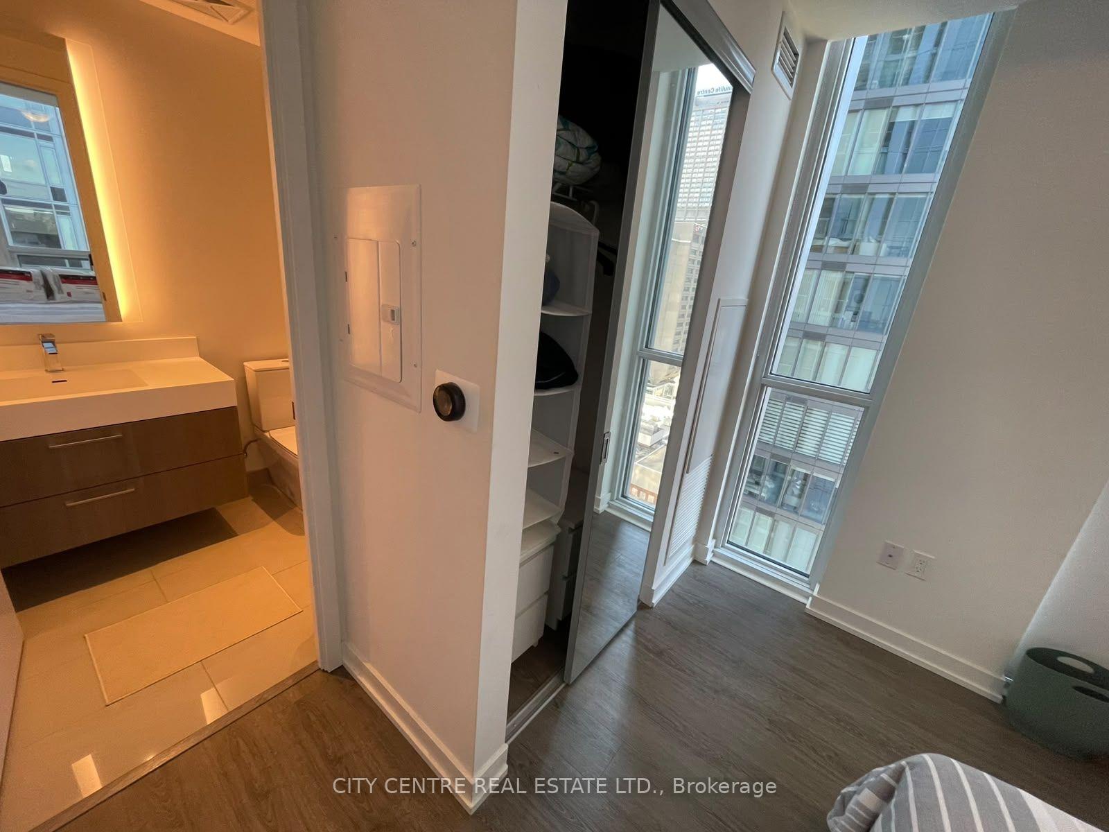 Photo 11 of Unit 1602, 1 Yorkville Avenue, Toronto, The Annex — HOMEH