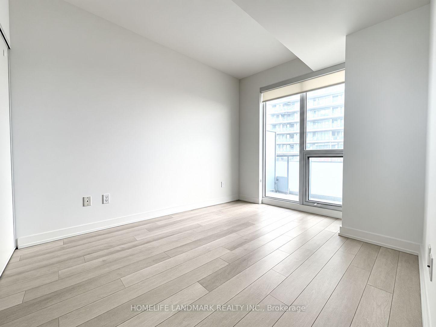Photo 5 of Unit 1107, 115 Mcmahon Drive, North York, Bayview Village — HOMEH