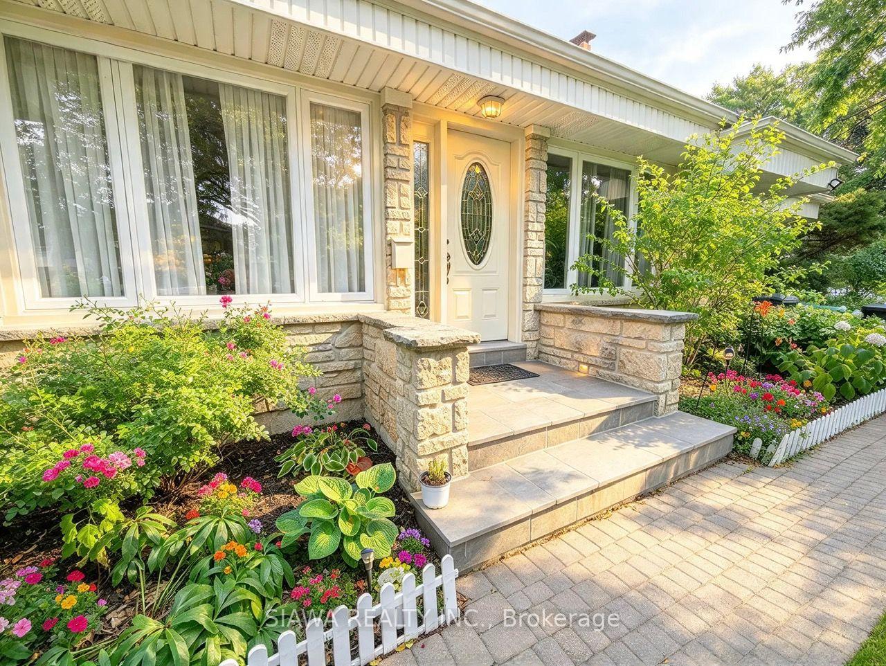 Photo of 6789 Shelter Bay Road