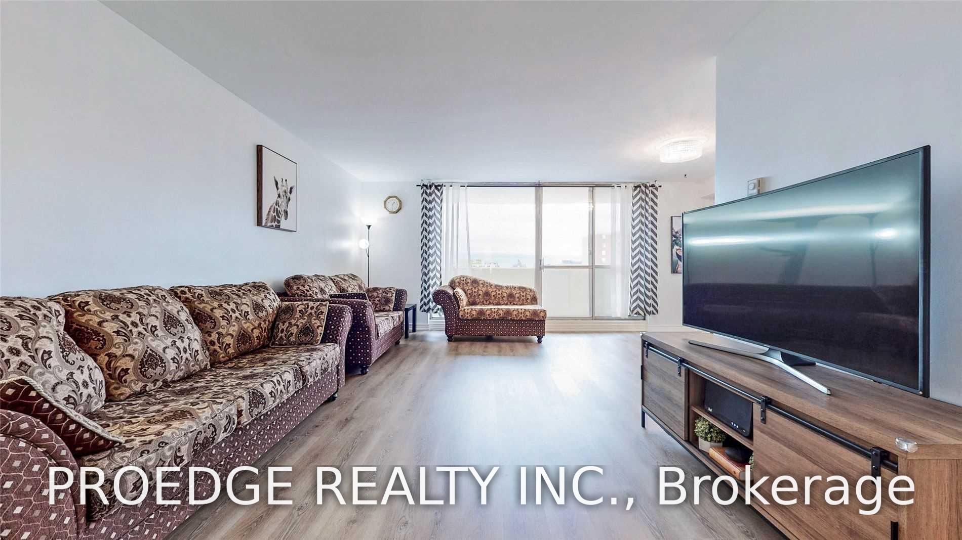 Photo 10 of Unit 2507, 5 Massey Square, Toronto, Crescent Town — HOMEH