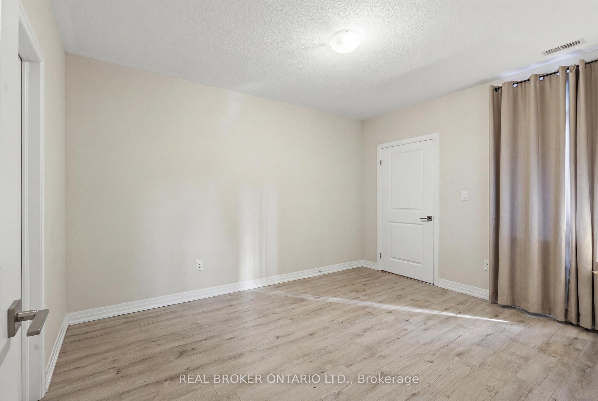 Photo 29 of Unit 1 G, 155 Thomas Slee Drive, Kitchener, Doon South — HOMEH