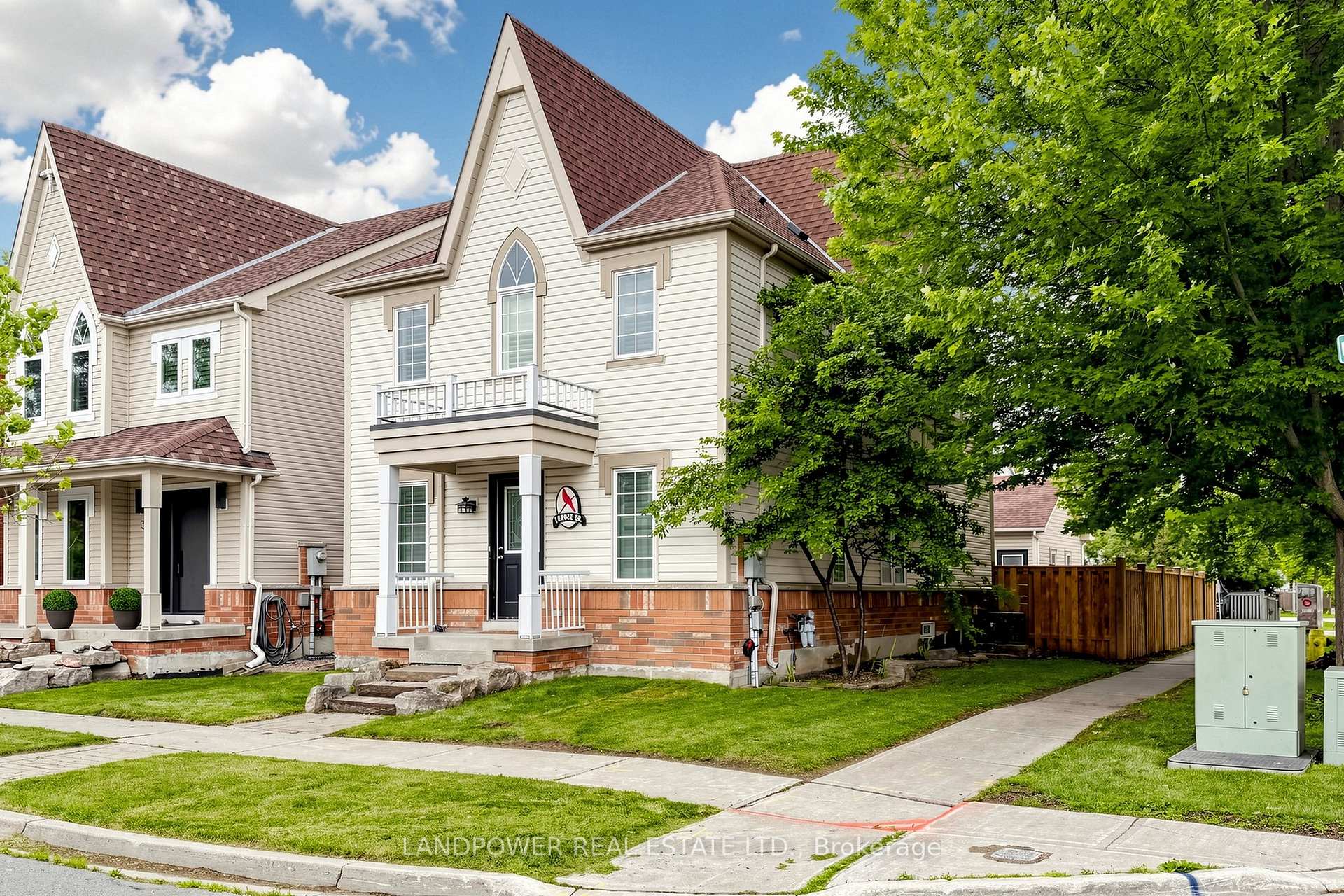 Photo 2 of 1 Bruce Creek Drive, Markham, Angus Glen — HOMEH