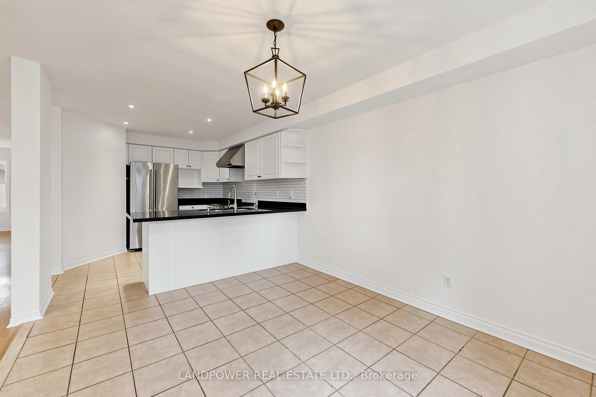 Photo 13 of 1 Bruce Creek Drive, Markham, Angus Glen — HOMEH