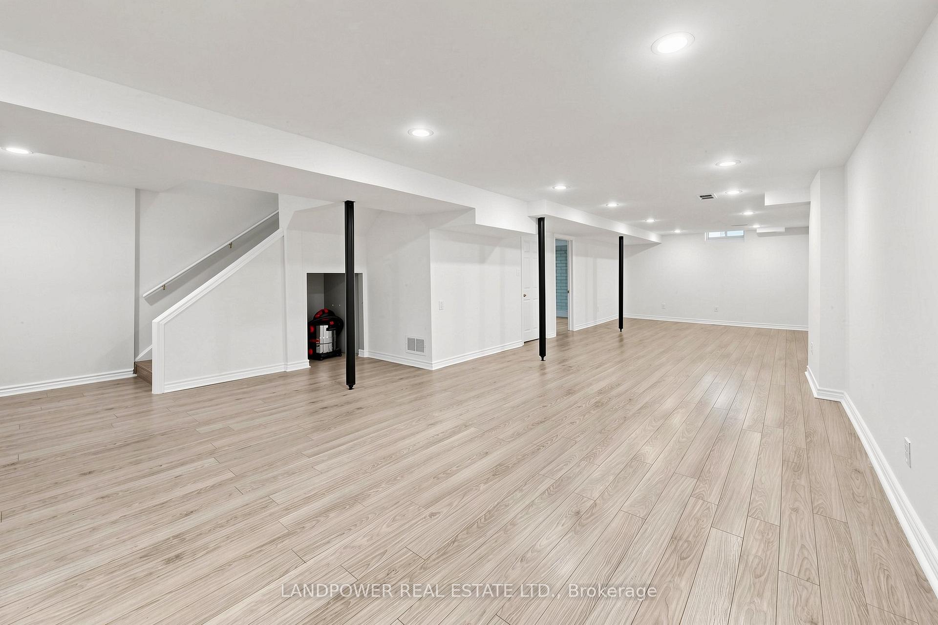 Photo 36 of 1 Bruce Creek Drive, Markham, Angus Glen — HOMEH