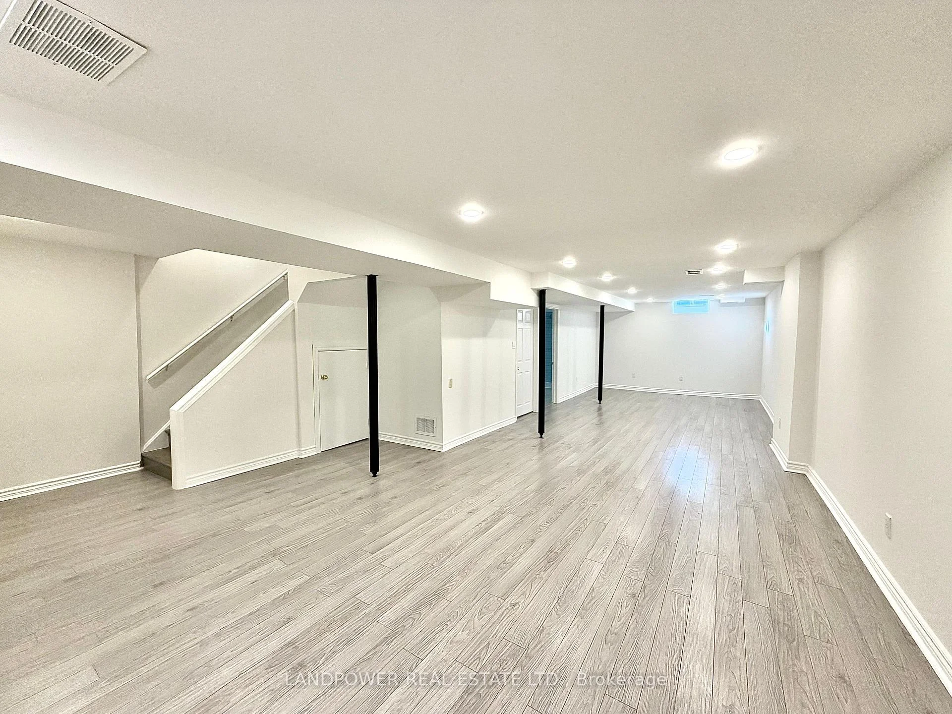 Photo 37 of 1 Bruce Creek Drive, Markham, Angus Glen — HOMEH
