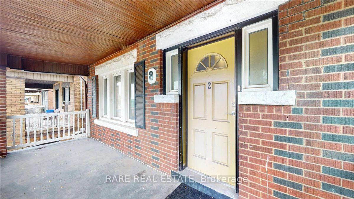 Photo 2 of Unit 2, 8 Balsam Avenue N, Hamilton, Stipley — HOMEH