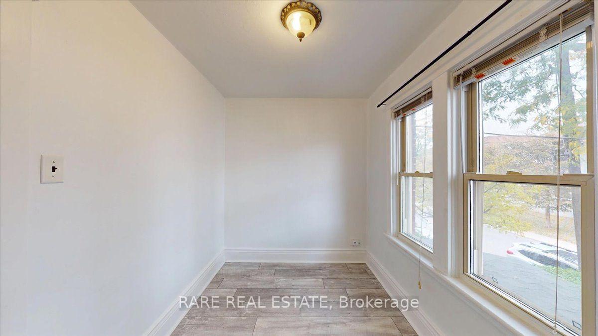 Photo 18 of Unit 2, 8 Balsam Avenue N, Hamilton, Stipley — HOMEH