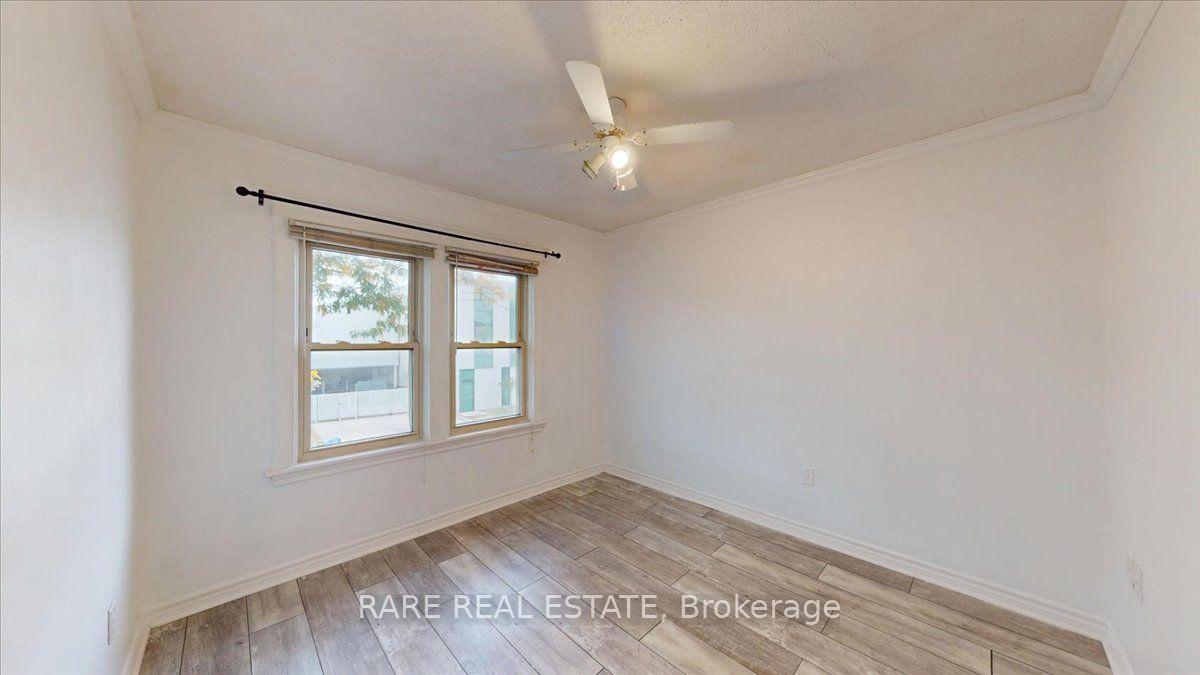 Photo 19 of Unit 2, 8 Balsam Avenue N, Hamilton, Stipley — HOMEH