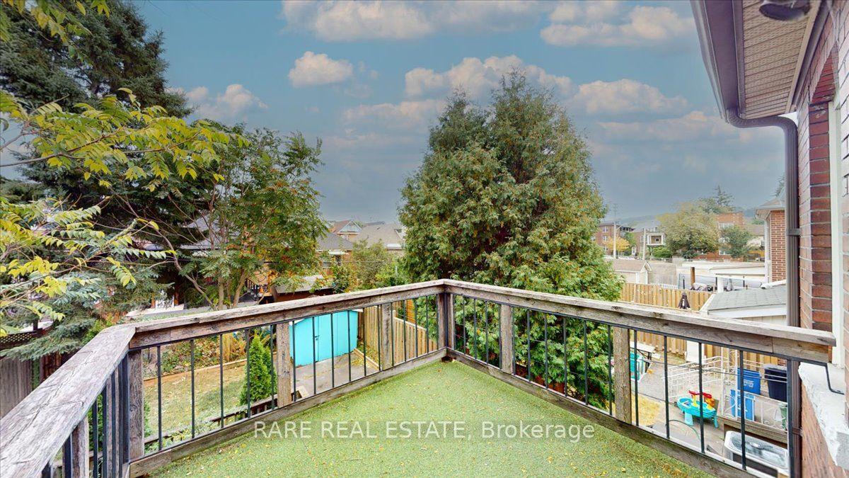 Photo 26 of Unit 2, 8 Balsam Avenue N, Hamilton, Stipley — HOMEH
