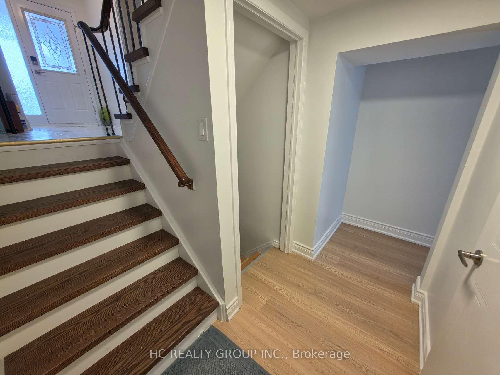 Photo 3 of 70 Copperwood Square, Scarborough, Milliken — HOMEH