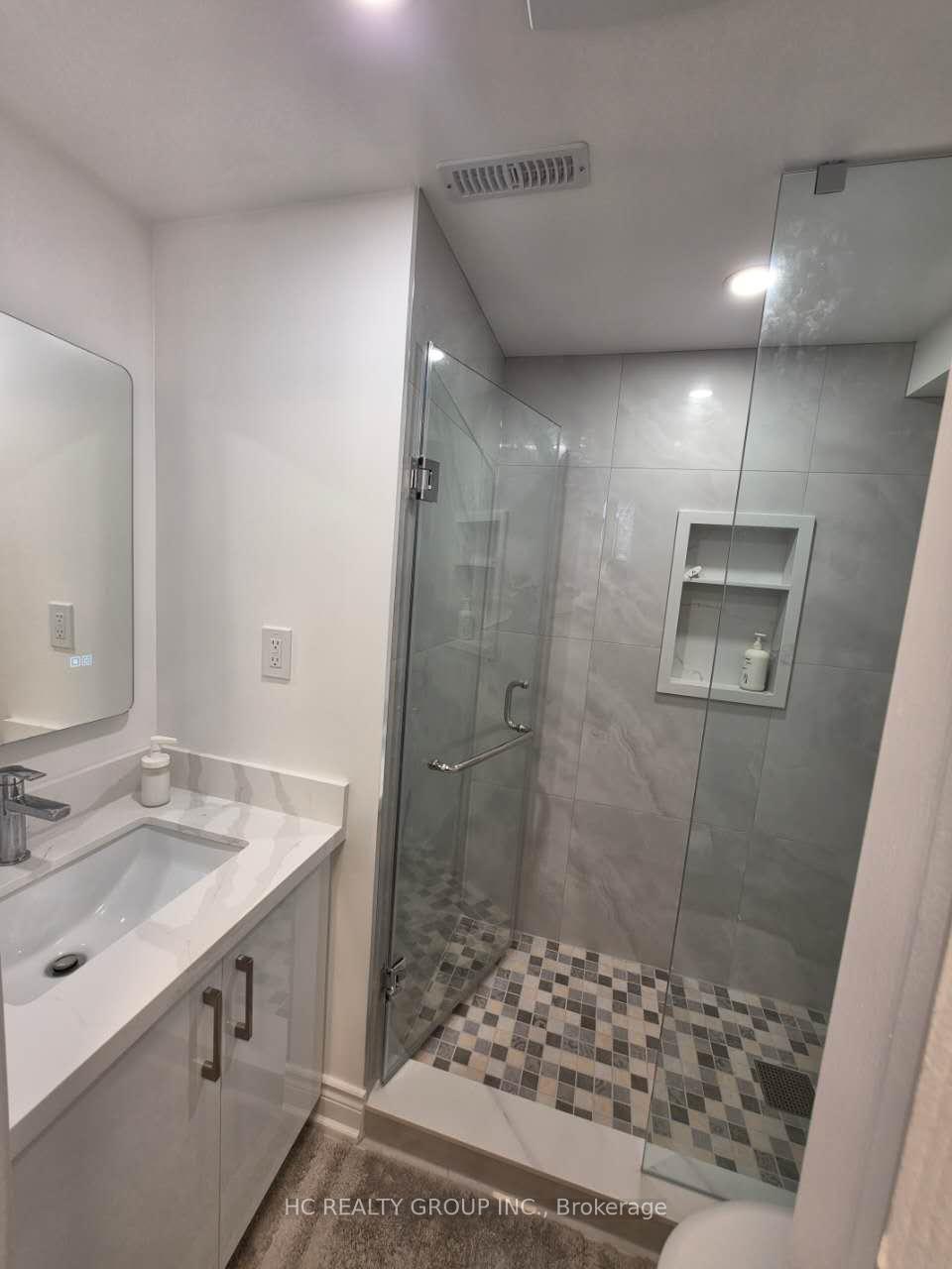 Photo 4 of 70 Copperwood Square, Scarborough, Milliken — HOMEH