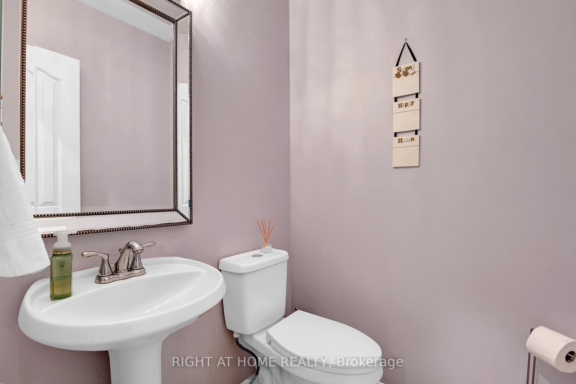 Photo 22 of 31 Forillon Crescent, Ottawa, Kanata - Bridlewood — HOMEH