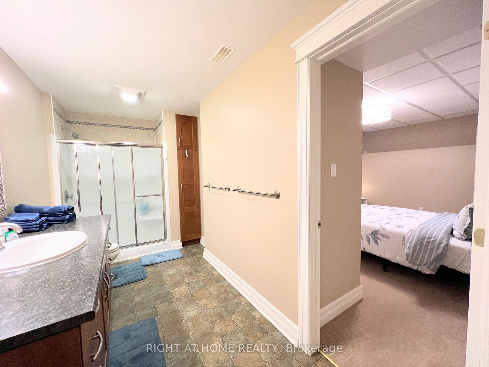 Photo 35 of 31 Forillon Crescent, Ottawa, Kanata - Bridlewood — HOMEH