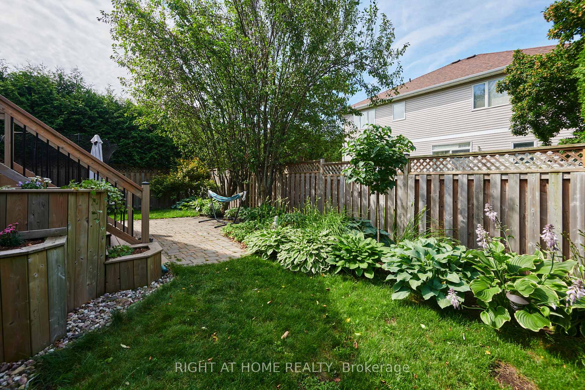 Photo 45 of 31 Forillon Crescent, Ottawa, Kanata - Bridlewood — HOMEH